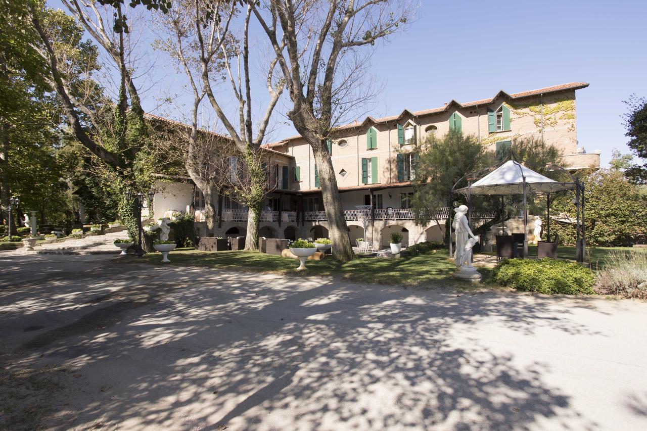 Hotel Locanda Delle Dune 벨레지아아지마리나 외부 사진